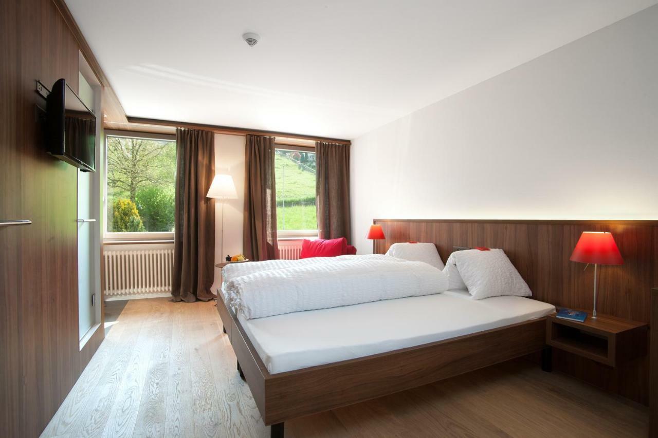 Seehotel Delphin Meisterschwanden Ngoại thất bức ảnh